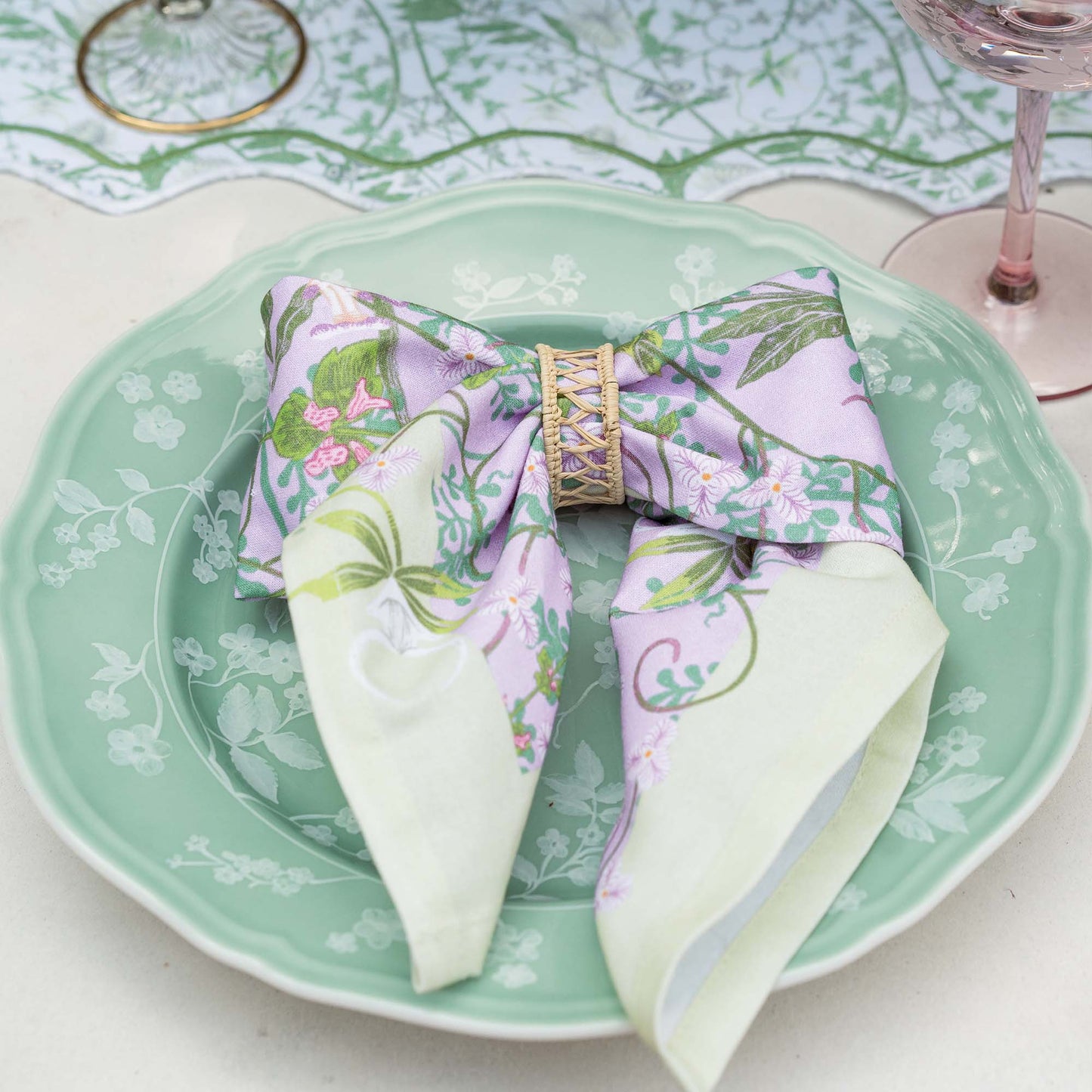Coquette Lovescape Dinner Napkins - Set of Four