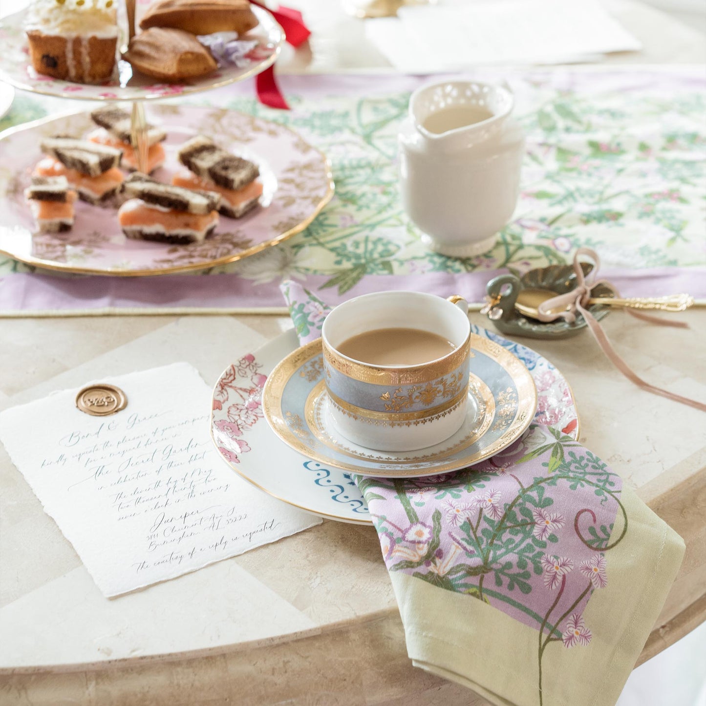 Coquette Lovescape Dinner Napkins - Set of Four